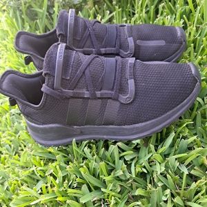 Adidas  Runfalco 2.0 Sneakers  Men  Size 7 color  black